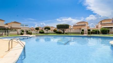 Immaculate Villa with Basement in Lo Crispin - Algorfa