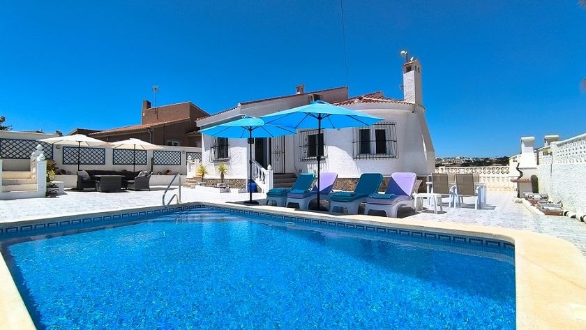 Detached Villa With Pool And Views - Ciudad Quesada