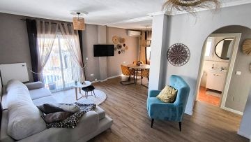 Beautiful 2 Bed, 2 Bath Detached Villa with Pool and Mountain Views - Benimar