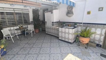 Spacious Townhouse In Mudamiento - Almoradí