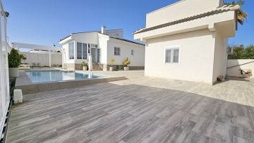 Detached Villa With Guest Annex In Lo Pepin
