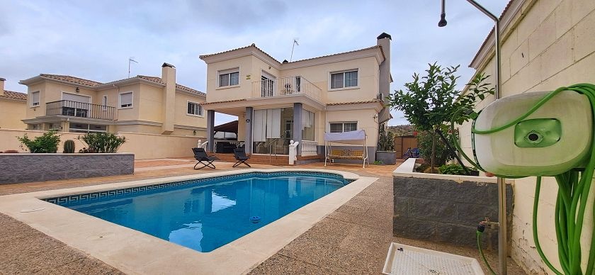 Beautiful 3-Bedroom Villa with Private Pool and Gardens in Aspe - Aspe
